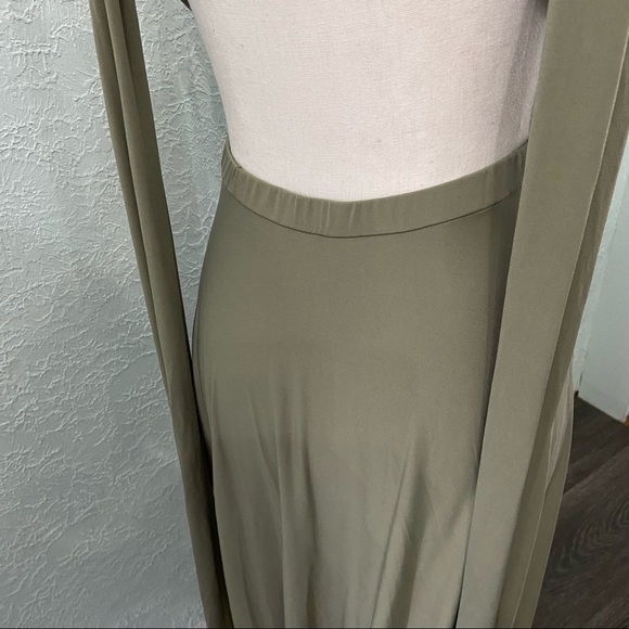 🚨DONATING 11/18! 🚨Mimetik Bcn Infinity Dress - Picture 9 of 14